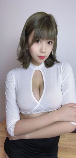 艳妇荡乳欲伦69影片